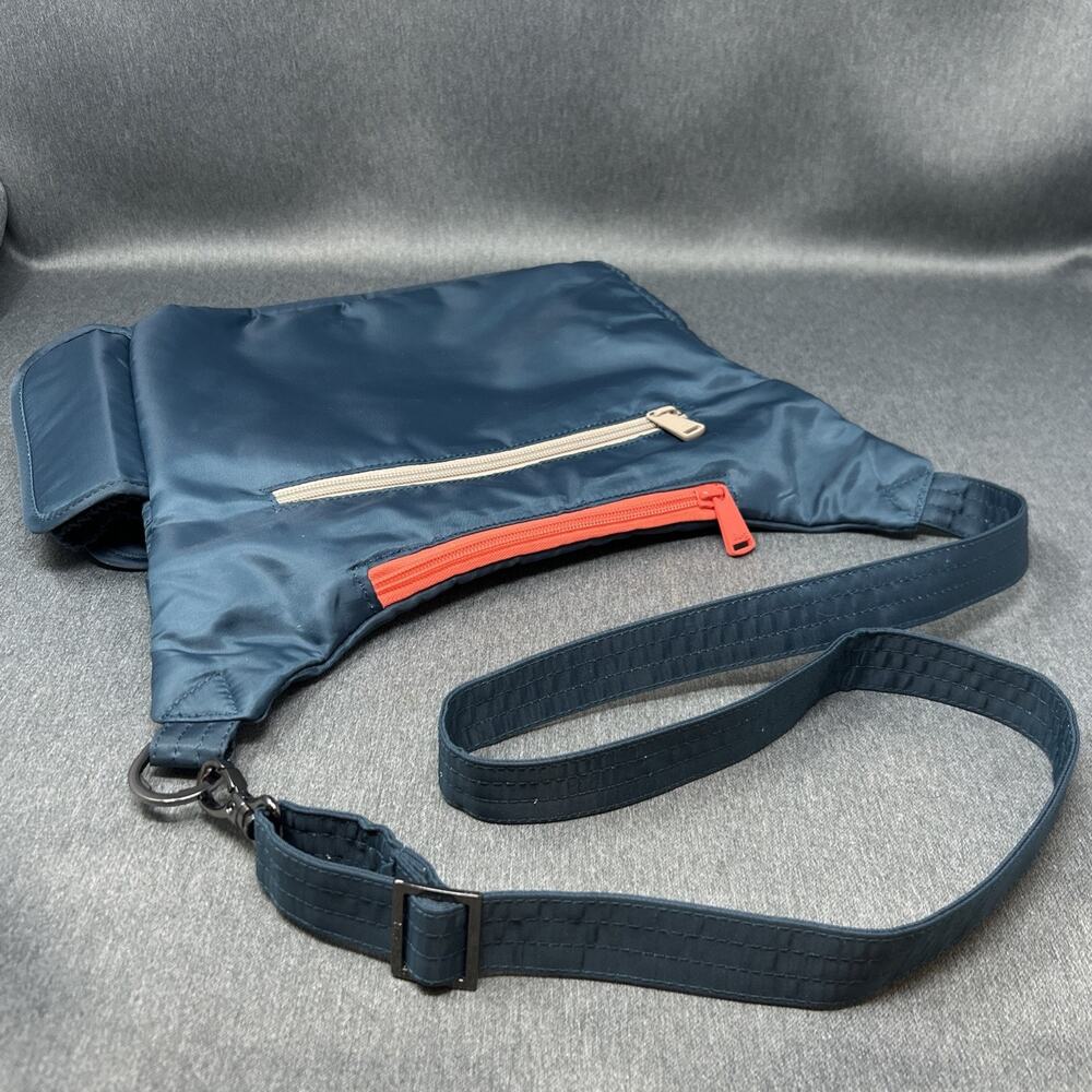 LUG Crossbody Nylon Bag Dark Turquoise Adjustable Shoulder Strap 20” Handbag - Picture 4 of 12